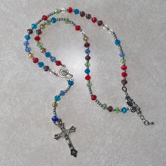 Silver rainbow multicolor beaded crystal Catholic rosary necklace - Picture 2 of 6